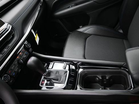 New 2025 Jeep Compass Latitude w/ Sun & Sound Group image 19