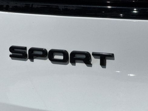Used 2024 Land Rover Range Rover Sport Dynamic SE image 48