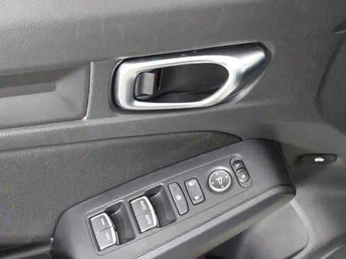 Used 2025 Honda Civic Sport image 16