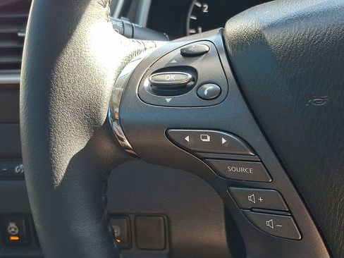 Certified 2022 Nissan Murano SL w/ SL Moonroof Package AWD/4WD image 24