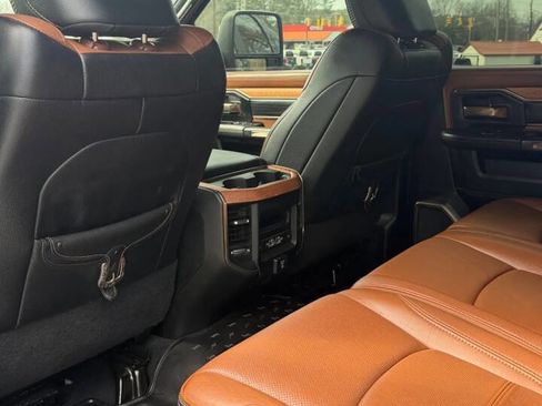 Used 2023 RAM 3500 Limited image 21