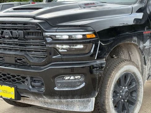 New 2026 RAM 2500 Laramie w/ Night Edition AWD/4WD image 8