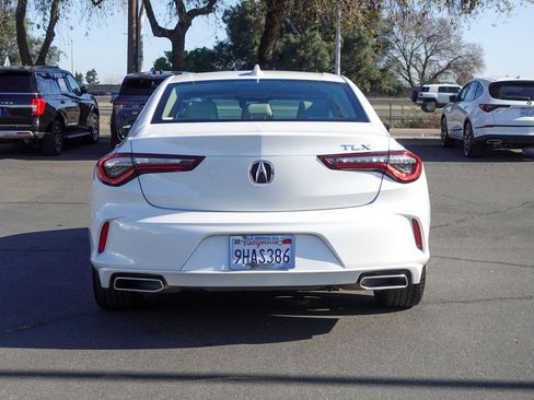 Used 2023 Acura TLX image 7
