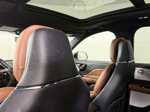 Used 2022 Lincoln Aviator Reserve w/ Equipment Group 201A image 23