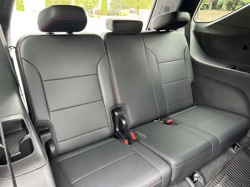 Used 2024 Chevrolet Traverse RS w/ LPO, Floor Liner Package image 48