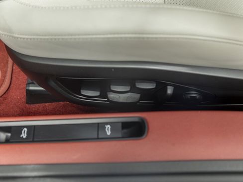 Used 2022 Porsche 911 Turbo S image 80