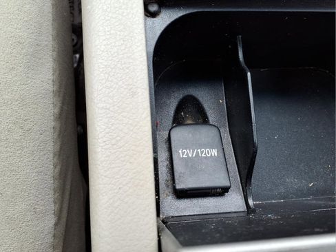 Used 2011 Toyota Camry LE w/ LE Extra-Value Pkg image 21