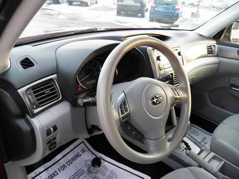 Used 2012 Subaru Forester 2.5X Premium w/ All-Weather Pkg image 11