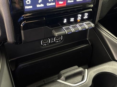 Used 2022 RAM 1500 Rebel w/ Rebel Level 2 Equipment Group AWD/4WD image 40
