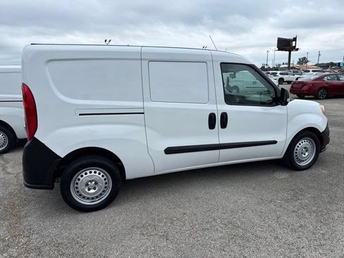 Used 2021 RAM ProMaster City Tradesman FWD image 9