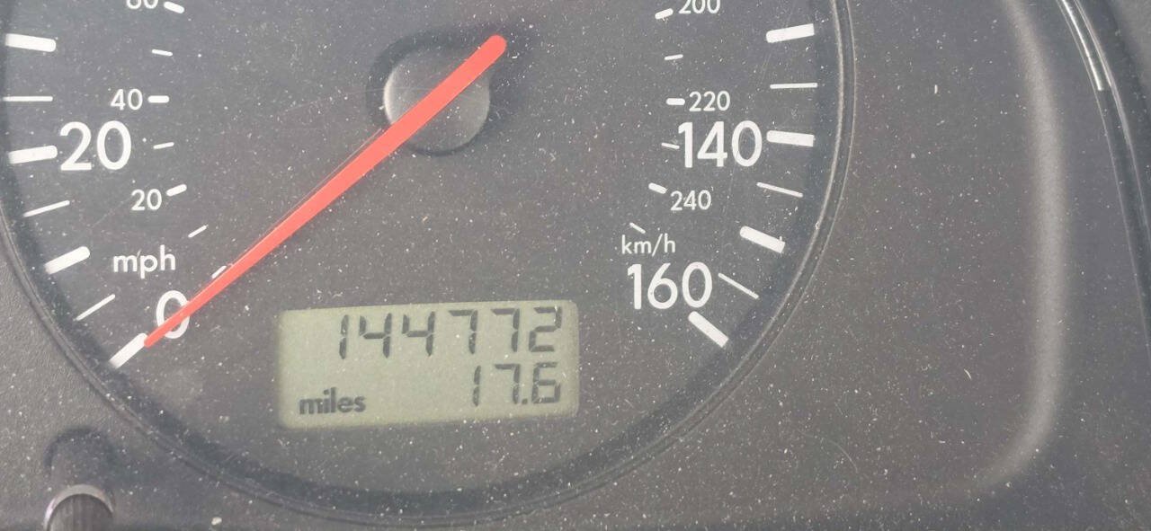 Used 2000 Volkswagen Passat GLS FWD image 12