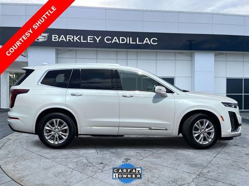 Certified 2024 Cadillac XT6 Luxury w/ LPO, Floor Liner Package image 2