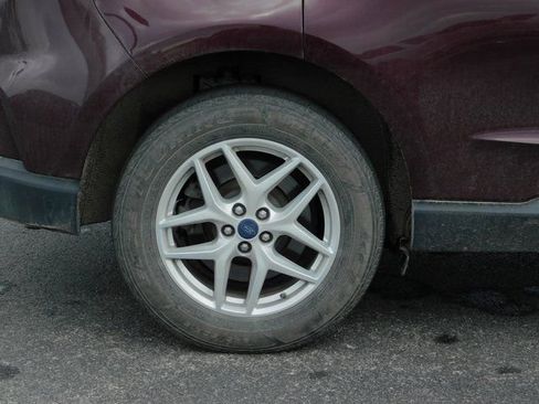 Used 2022 Ford Edge SEL w/ Convenience Package image 11