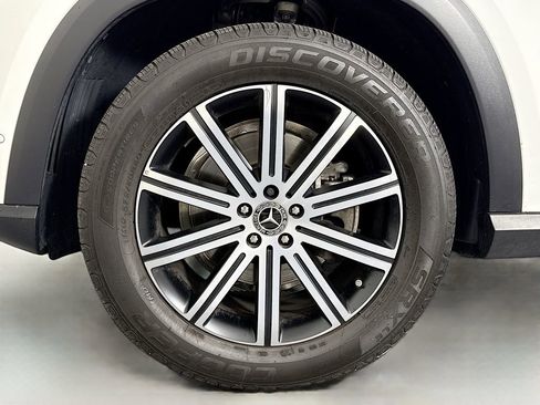 Used 2024 Mercedes-Benz GLE 350 4MATIC image 32