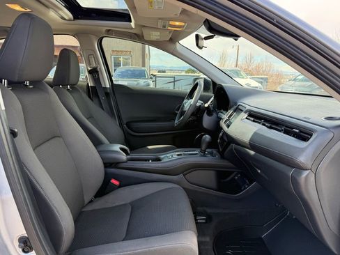 Used 2022 Honda HR-V EX image 27