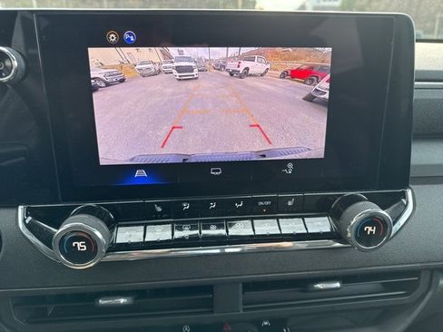 Used 2025 Chevrolet Colorado Trail Boss image 38