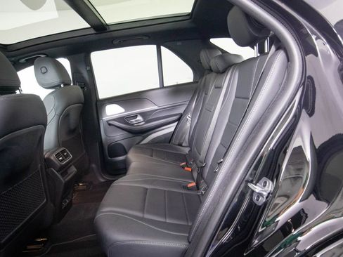 Used 2025 Mercedes-Benz GLE 350 4MATIC image 11