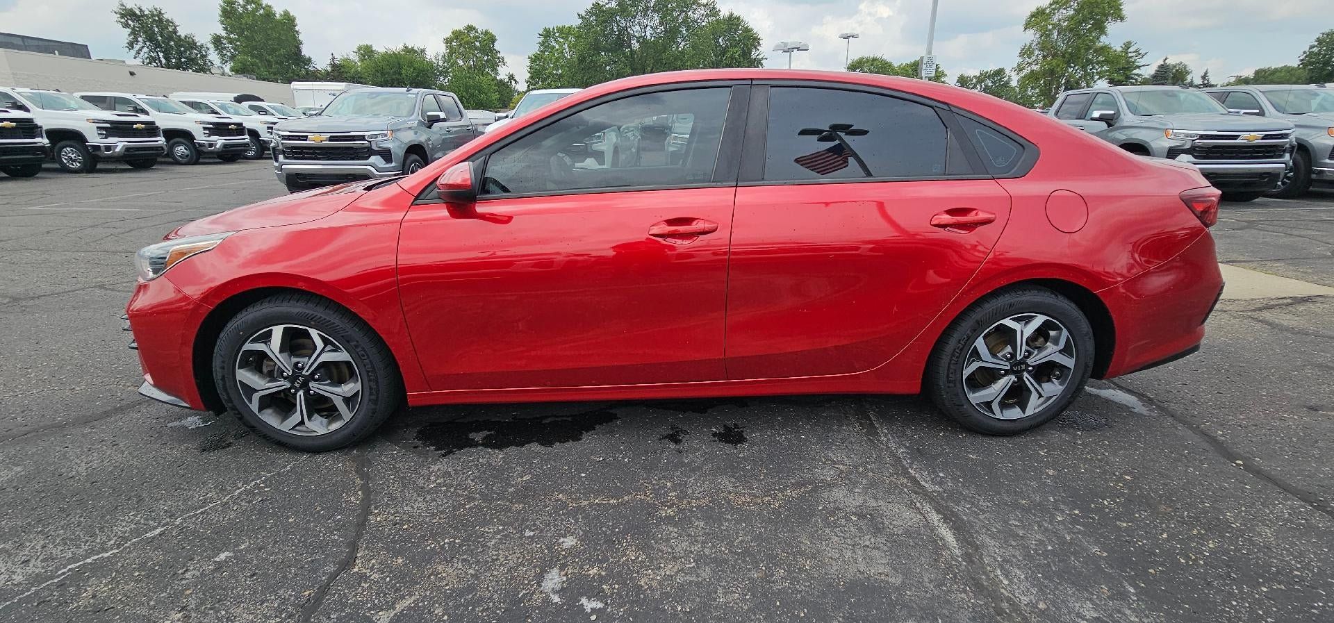 Used 2019 Kia Forte LXS FWD image 4