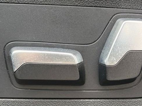 Used 2019 BMW X5 xDrive40i w/ Premium Package 2 image 26