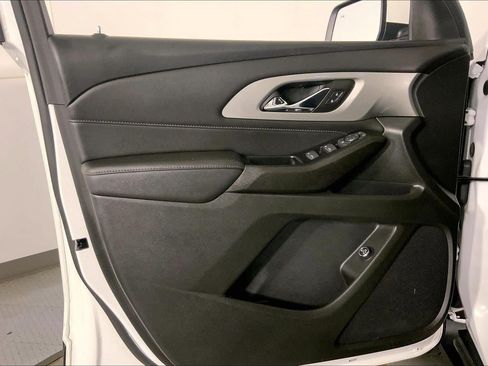 Used 2023 Chevrolet Traverse LT w/ LPO, Floor Liner Package AWD/4WD image 25