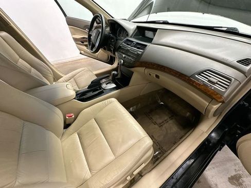 Used 2009 Honda Accord EX-L image 18