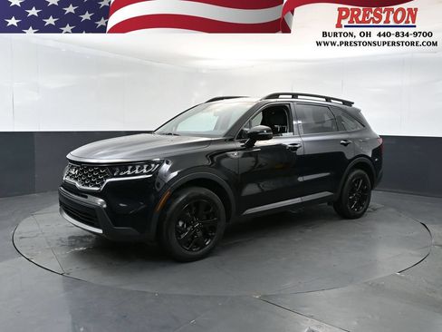 Used 2023 Kia Sorento S AWD/4WD image 1