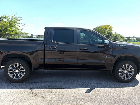 Used 2019 Chevrolet Silverado 1500 LT w/ Texas Edition RWD image 5