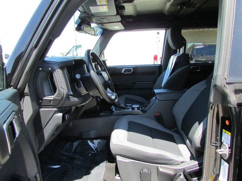 Used 2025 Ford Bronco Big Bend AWD/4WD image 14