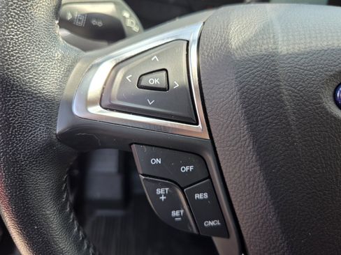 Used 2023 Ford Edge SEL w/ Convenience Package AWD/4WD image 22