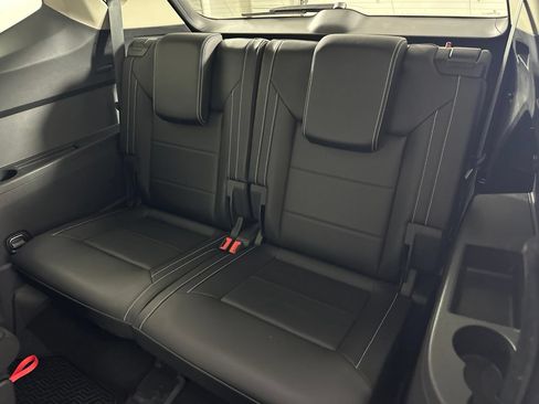 Used 2023 Volkswagen Atlas SE w/ Panoramic Sunroof Package FWD image 28