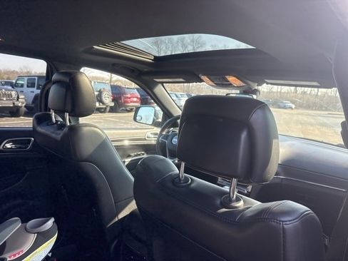 Used 2018 Jeep Grand Cherokee Limited image 15