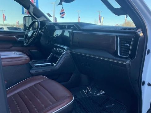 Used 2024 GMC Sierra 2500 Denali Ultimate image 22
