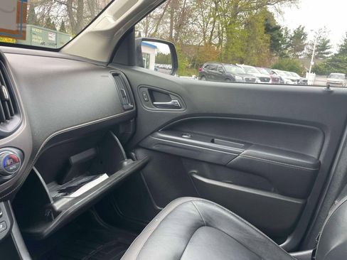 Used 2022 GMC Canyon AT4 w/ Trailering Package AWD/4WD image 36