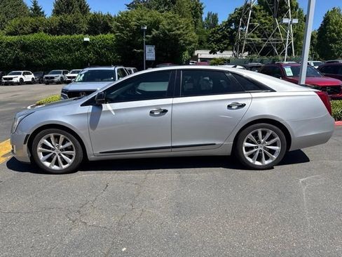 Used 2014 Cadillac XTS Premium AWD/4WD image 3