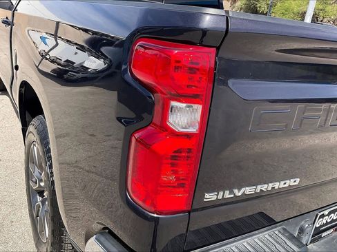 Used 2023 Chevrolet Silverado 1500 LT image 28