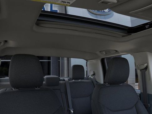 New 2025 Ford Maverick XLT w/ XLT Luxury Package image 12