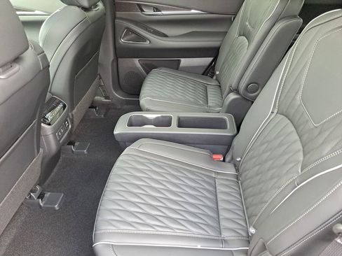 New 2026 INFINITI QX60 Autograph w/ Dark Cargo Package image 17