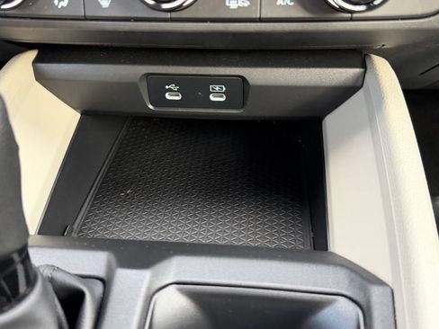 Used 2025 Honda Accord SE image 24