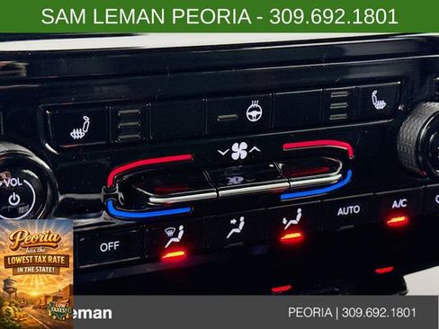 New 2025 Jeep Grand Cherokee Altitude image 19