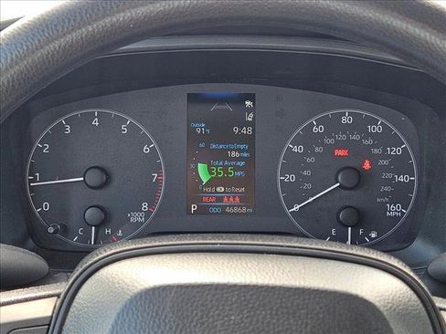 Used 2025 Toyota Corolla LE FWD image 10