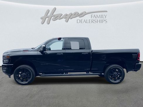Used 2025 RAM 2500 Big Horn image 9