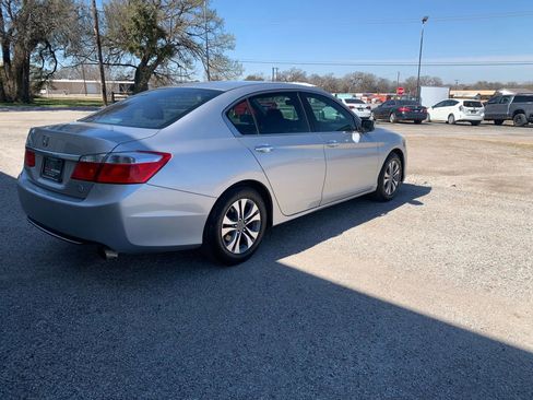 Used 2014 Honda Accord LX image 6
