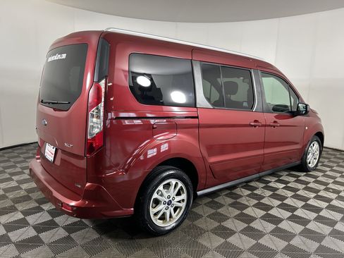 Used 2019 Ford Transit Connect XLT FWD image 5