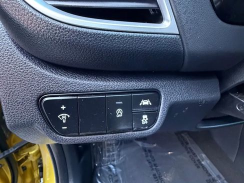 Used 2021 Kia Seltos SX image 23