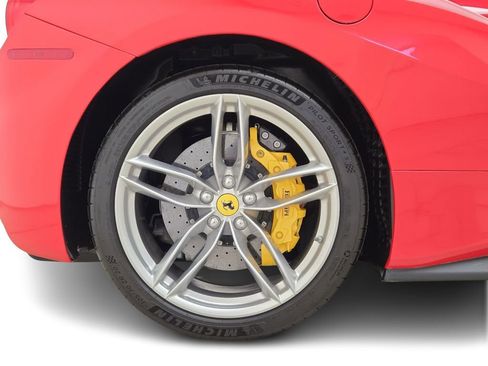 Used 2017 Ferrari 488 Spider RWD image 7