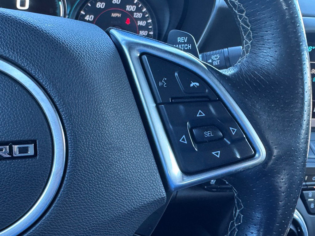 Used 2016 Chevrolet Camaro SS RWD image 10