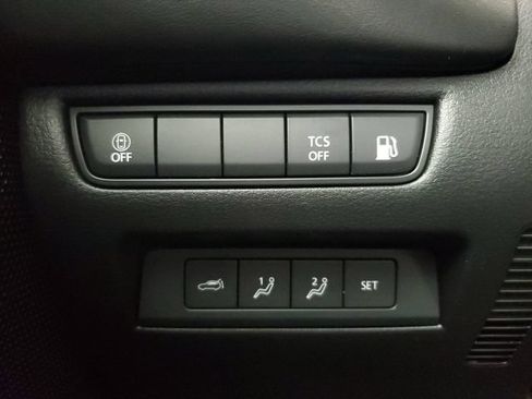 Used 2025 MAZDA CX-50 AWD 2.5 Hybrid w/ Premium Pkg image 35