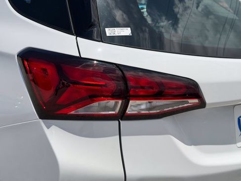 Used 2024 Chevrolet Equinox LS FWD image 14