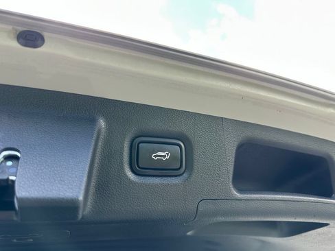 Used 2022 Hyundai Santa Fe XRT FWD image 40