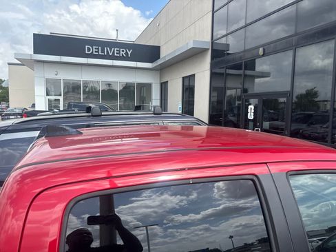 Used 2021 Toyota Tacoma SR w/ SR Convenience Package RWD image 12